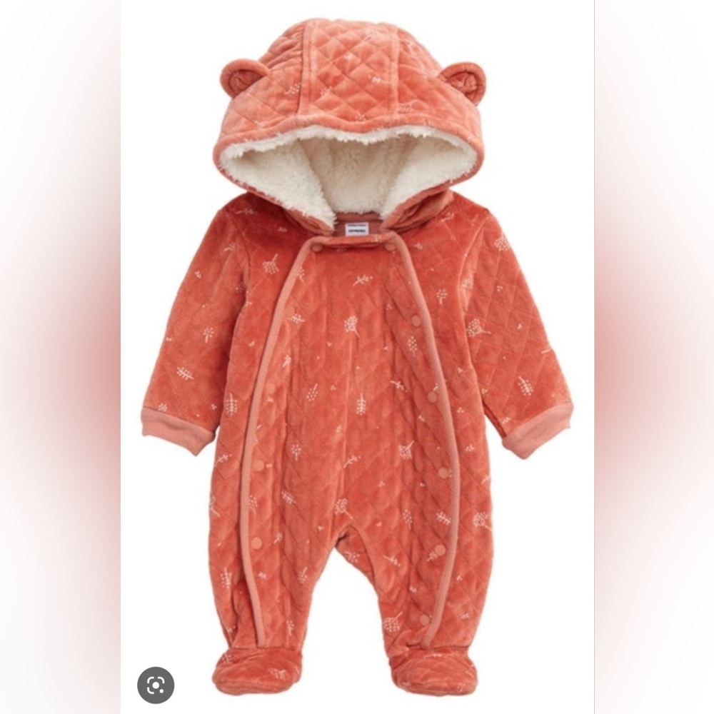 Nordstrom baby bunting in pink dessert Dottie, size 3 months